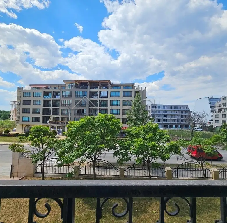 Flat 82m² in Bulgaria, Pomorie. Priced at 84950€ rent photo-6