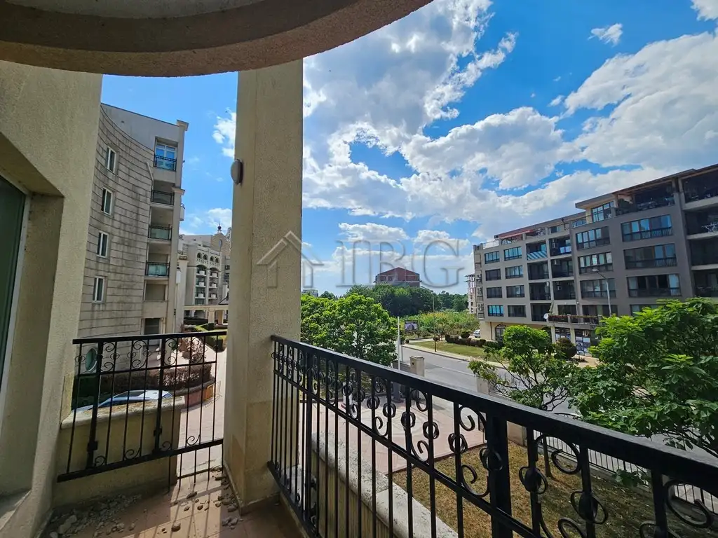 Flat 82m² in Bulgaria, Pomorie. Priced at 84950€ rent photo-11