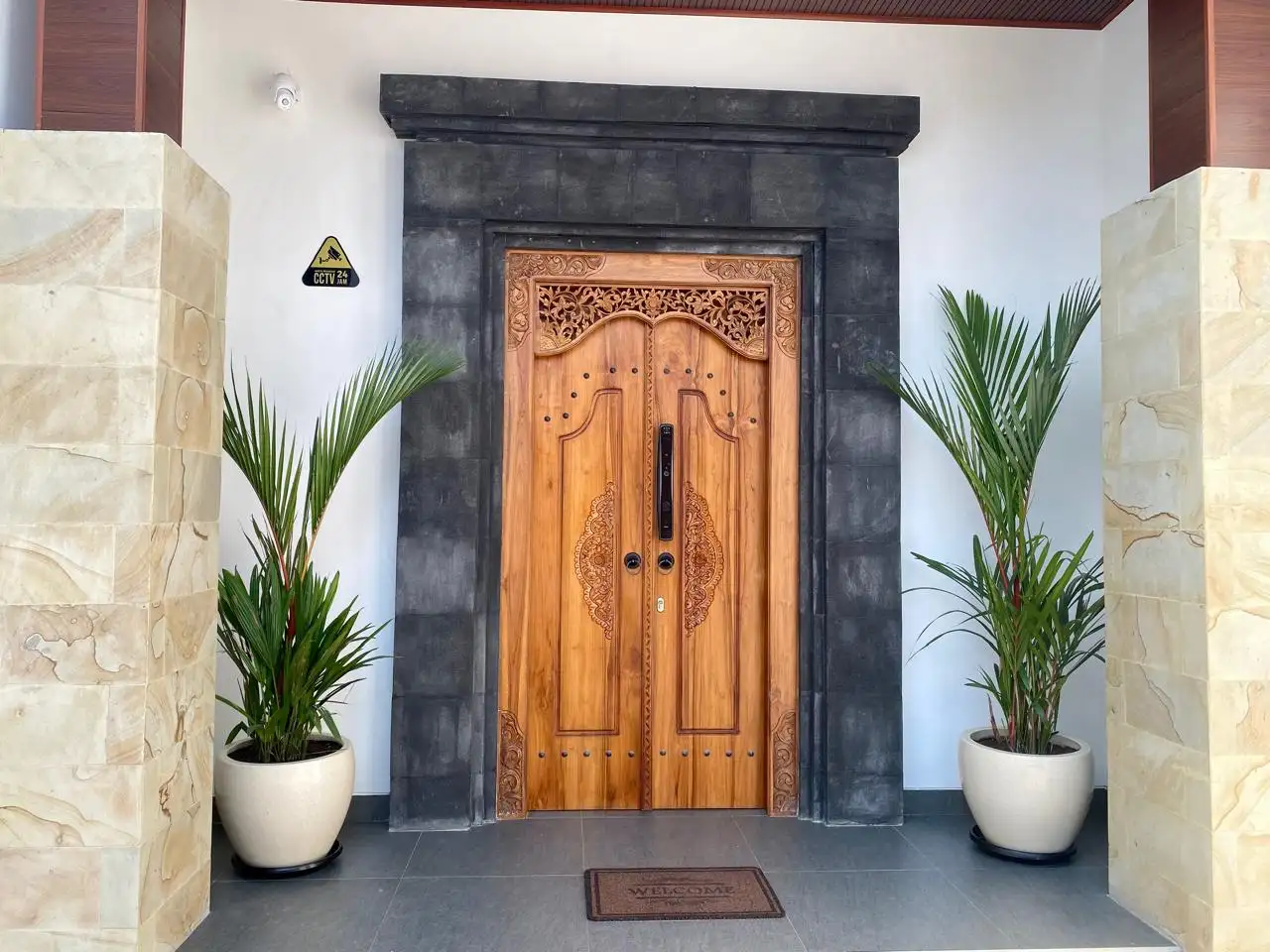 Villa 120m² in Indonesia, Bukit. Priced at 209200$ rent photo-2