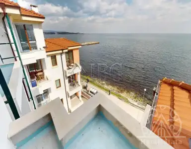 Buy in Bulgaria for 388850€