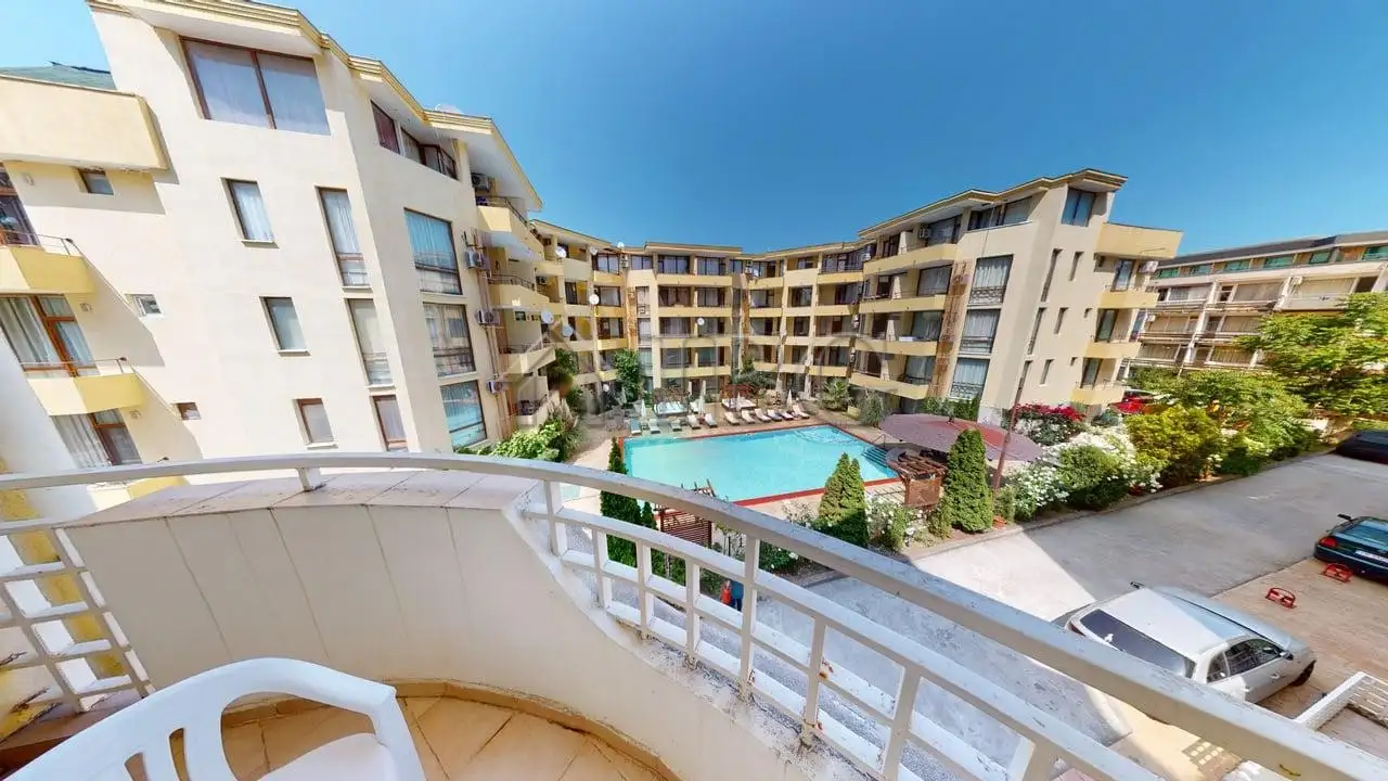 Flat 90m² in Bulgaria, Sunny Beach. Priced at 105000€ rent photo-1