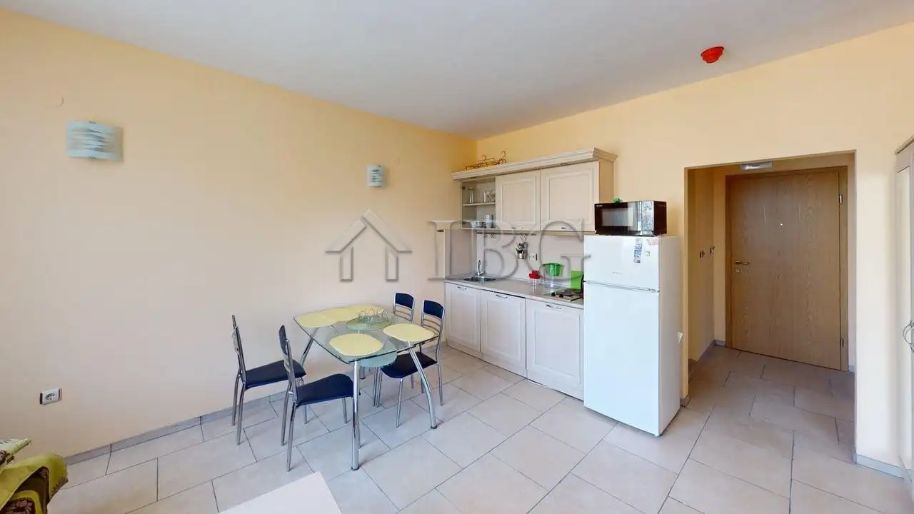 Flat 61m² in Bulgaria, Sunny Beach. Priced at 72000€ rent photo-2