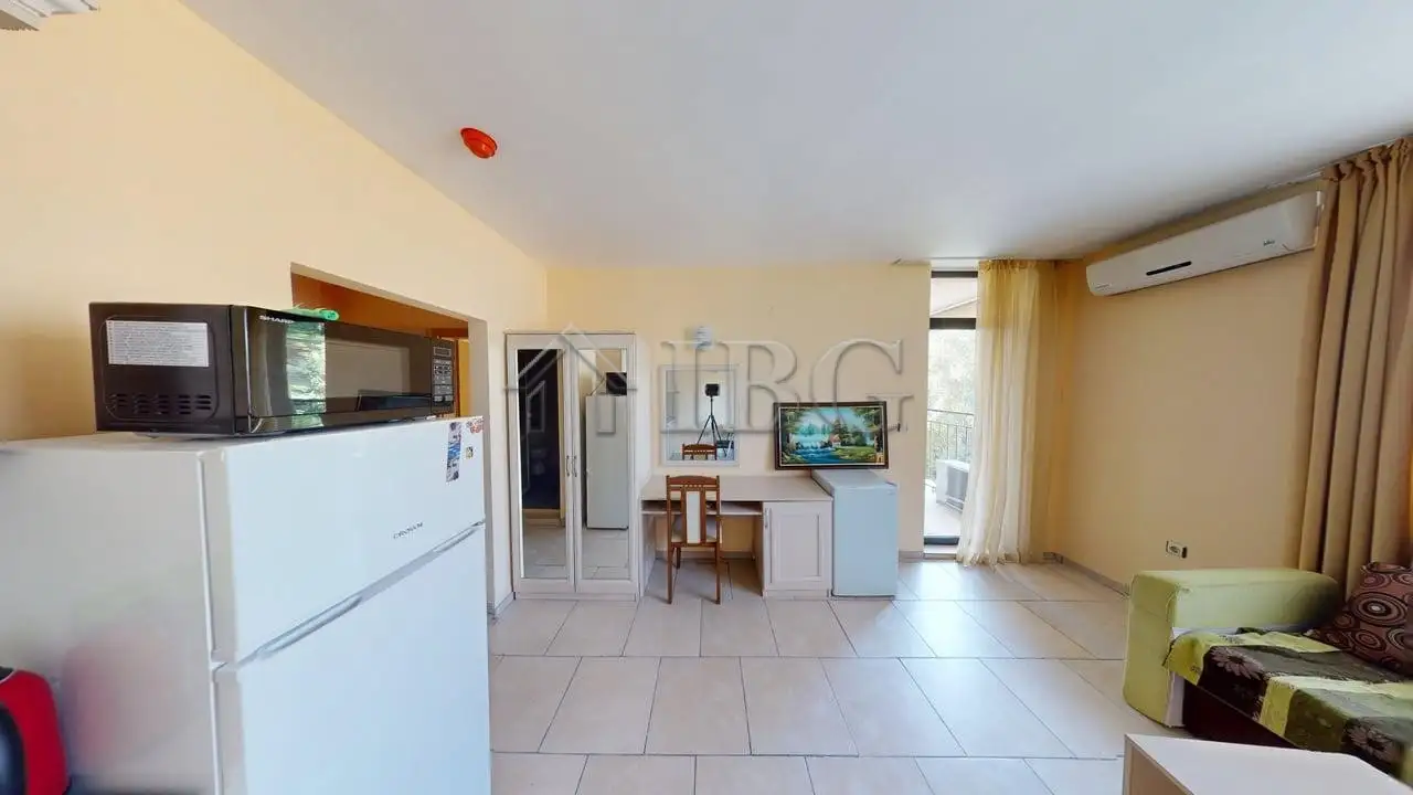 Flat 61m² in Bulgaria, Sunny Beach. Priced at 72000€ rent photo-5