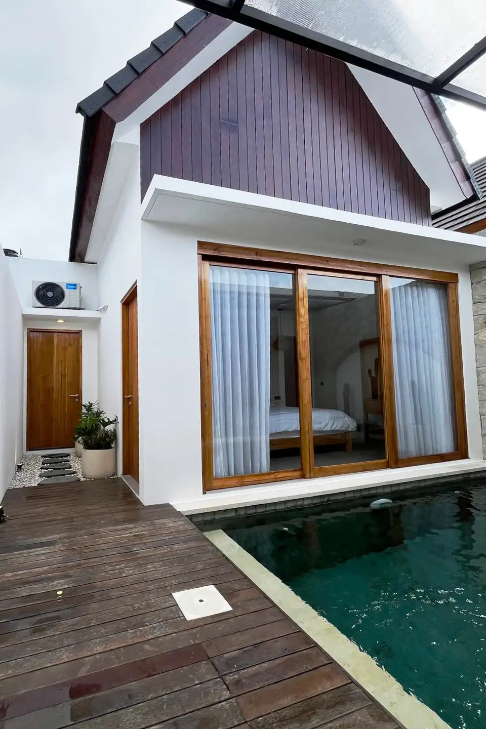 Villa 70m² in Indonesia, Kerobokan. Priced at 16750$ rent photo-10