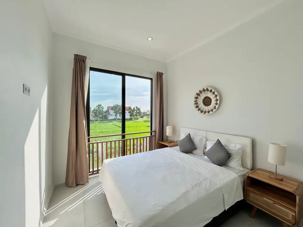 Villa 120m² in Indonesia, Kedungu. Priced at 15000$ rent photo-9