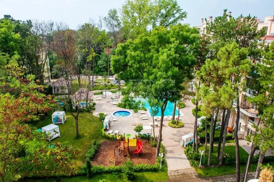 Flat 208m² in Bulgaria, Sunny Beach. Priced at 295000€ rent photo-15