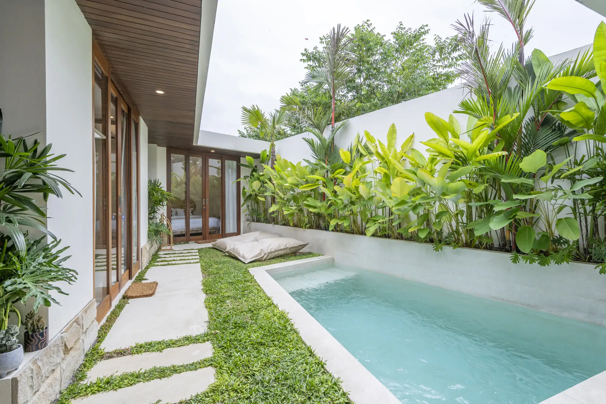 Villa 102m² in Indonesia, Canggu. Priced at 210000$ rent photo-3