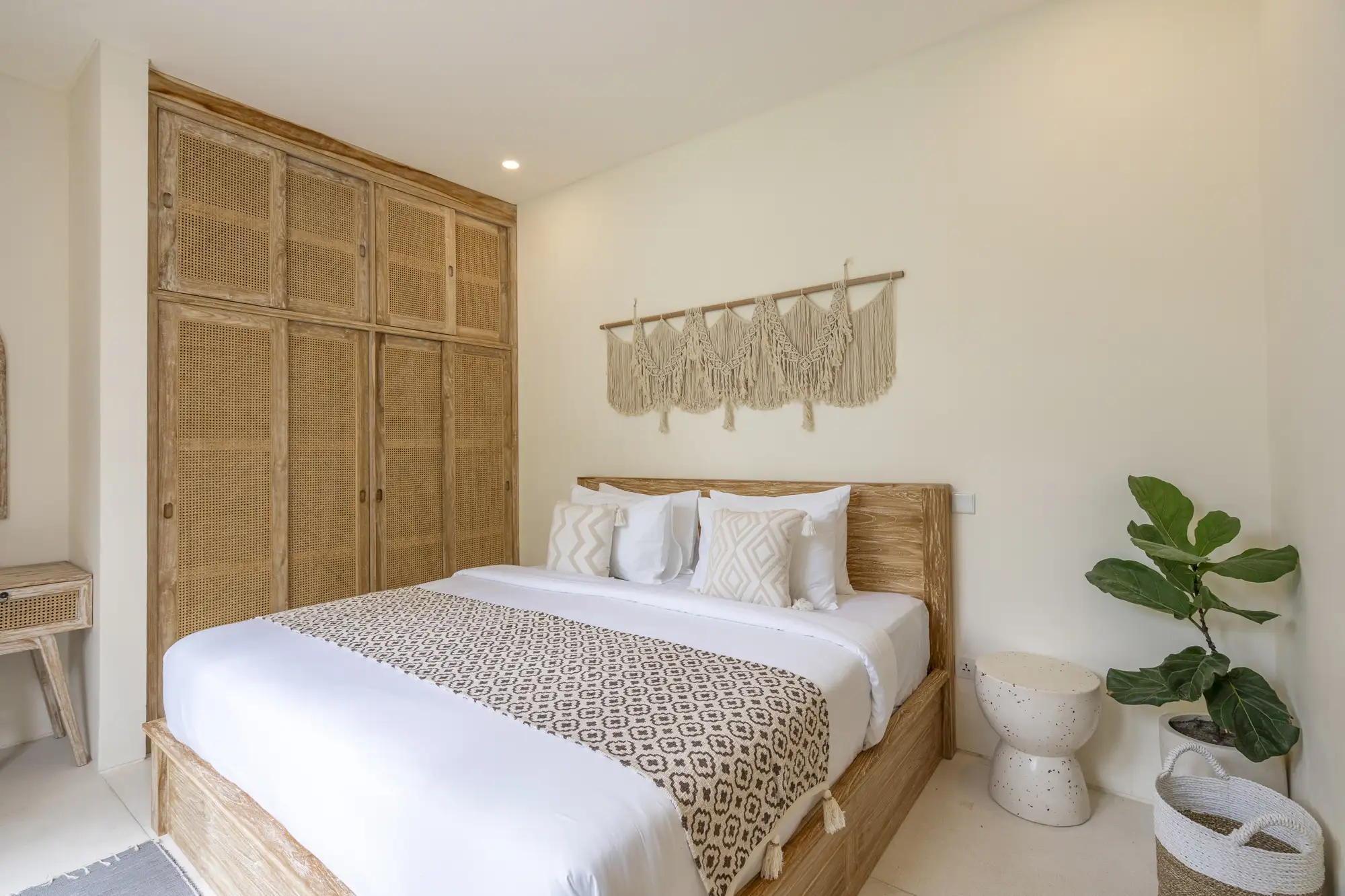 Villa 102m² in Indonesia, Canggu. Priced at 210000$ rent photo-7