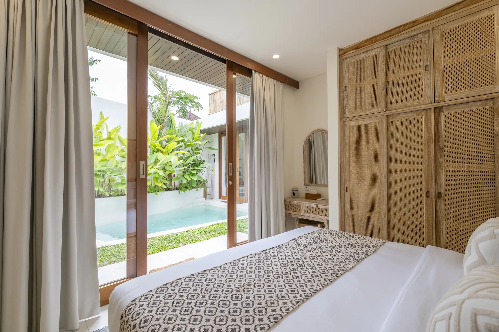 Villa 102m² in Indonesia, Canggu. Priced at 210000$ rent photo-8