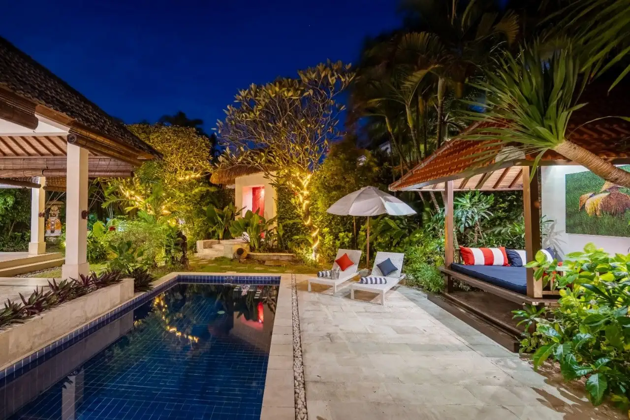 Villa 250m² in Indonesia, Seminyak. Priced at 33000$ rent photo-2