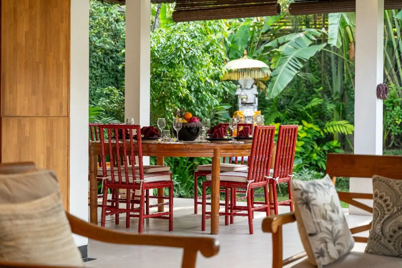 Villa 250m² in Indonesia, Seminyak. Priced at 33000$ rent photo-14