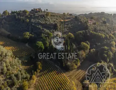 Buy in Italy for 1800000€