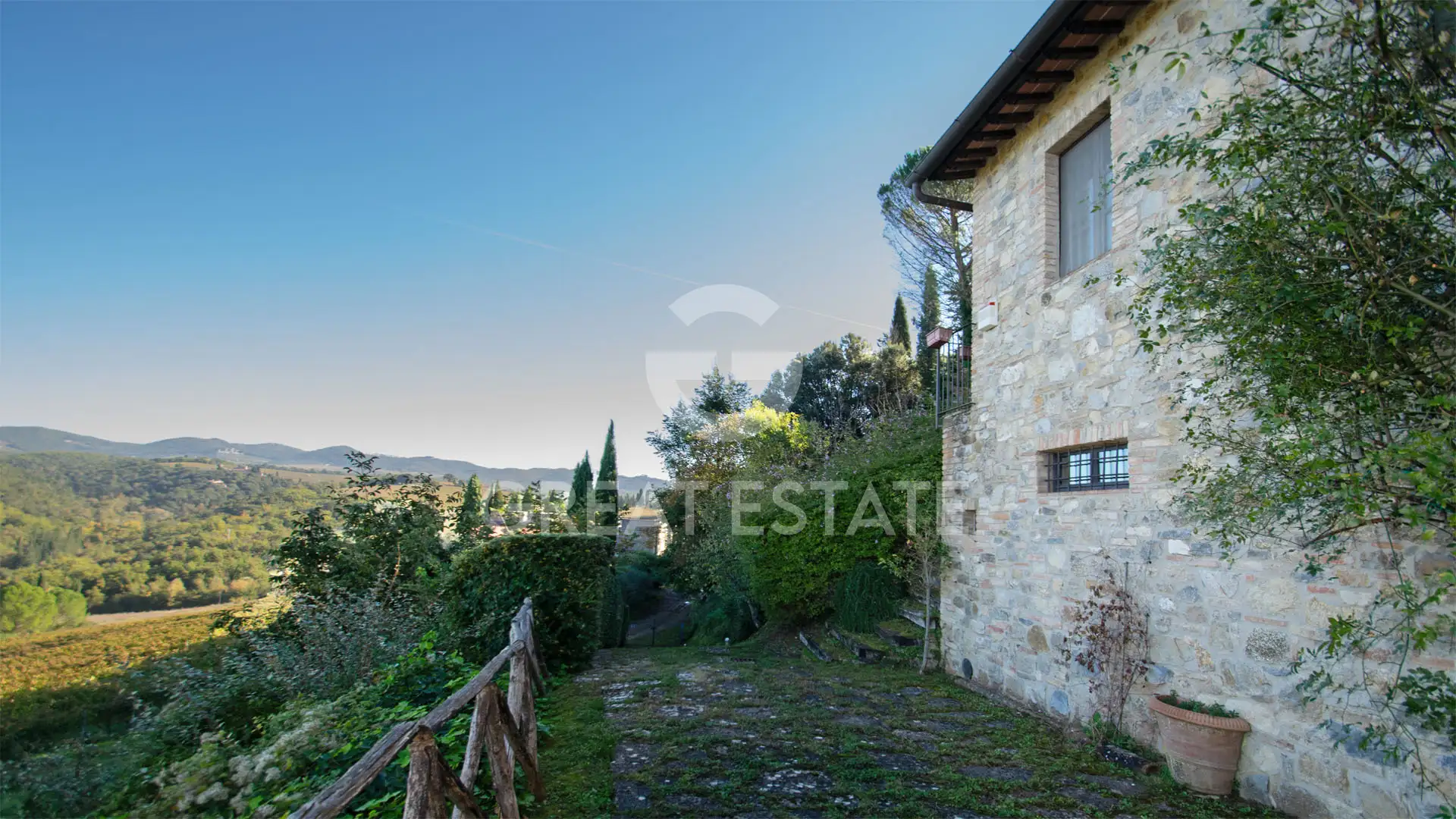 House 252m² in Italy, Siena. Priced at 1100000€ rent photo-5