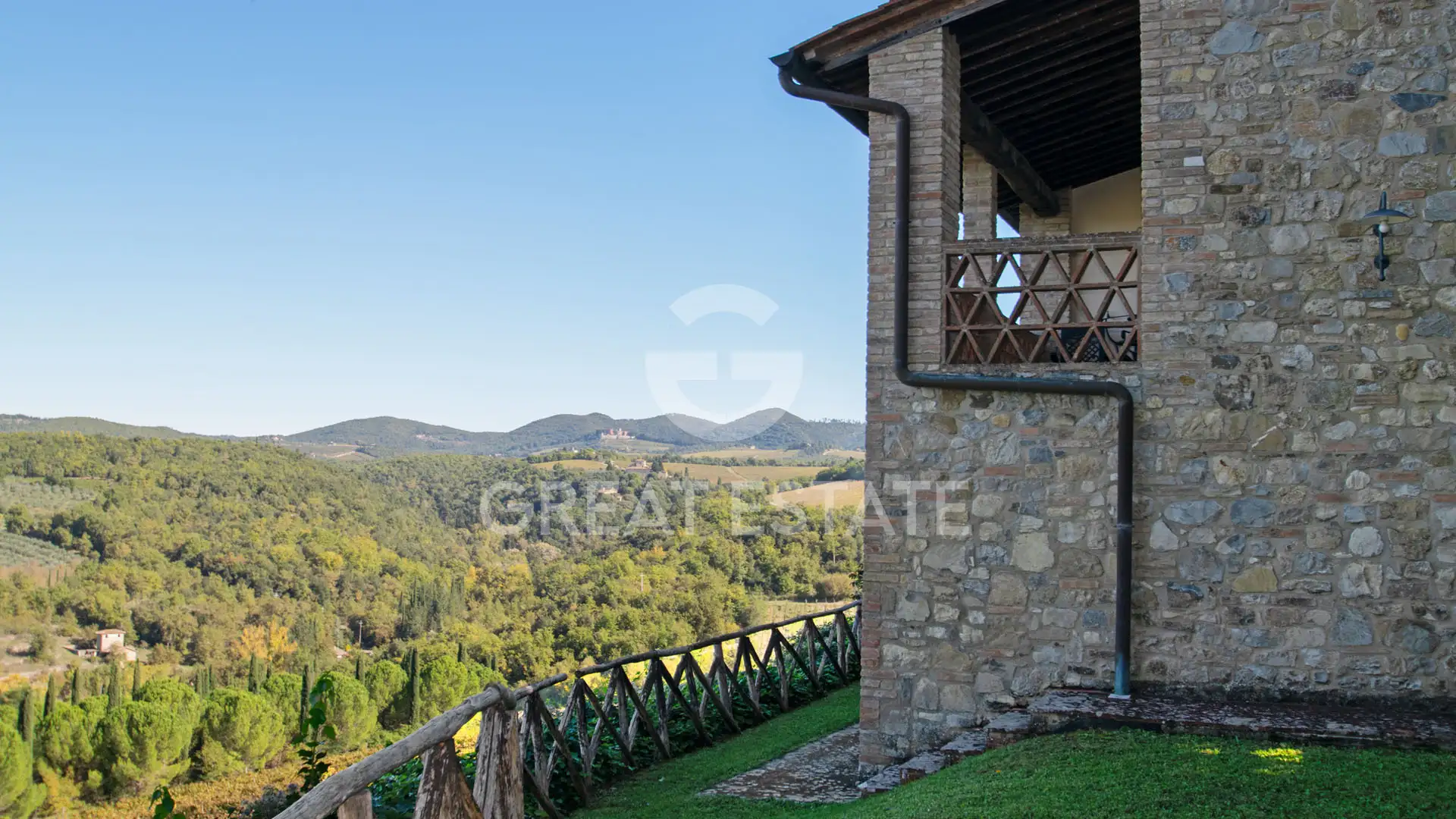 House 252m² in Italy, Siena. Priced at 1100000€ rent photo-8