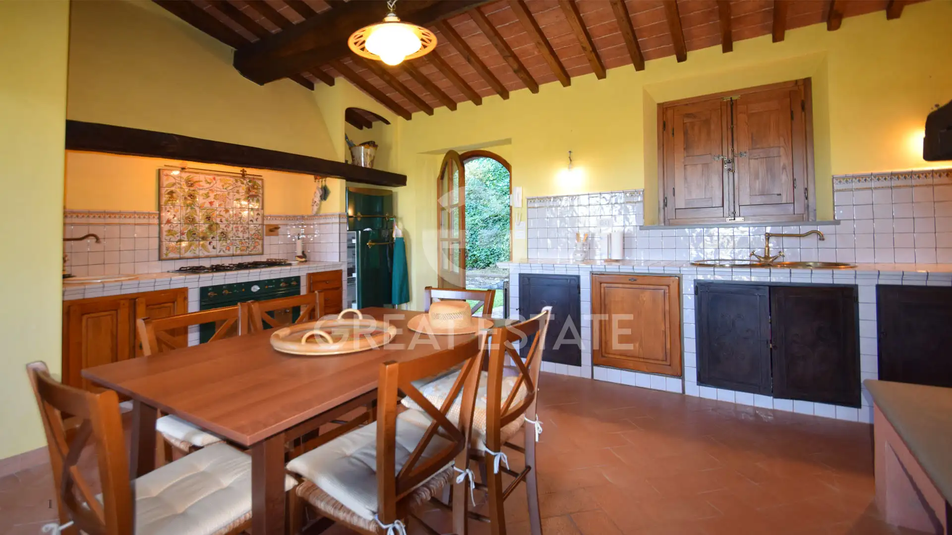 House 252m² in Italy, Siena. Priced at 1100000€ rent photo-11