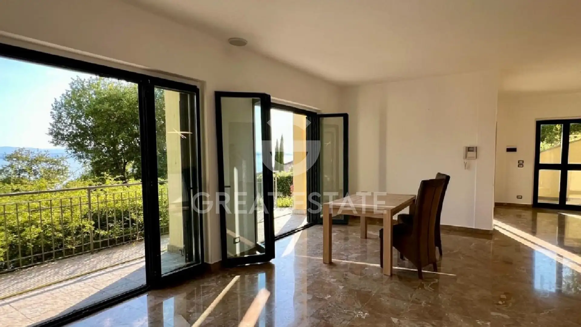 Villa 319m² in Italy, Perugia. Priced at 465000€ rent photo-11