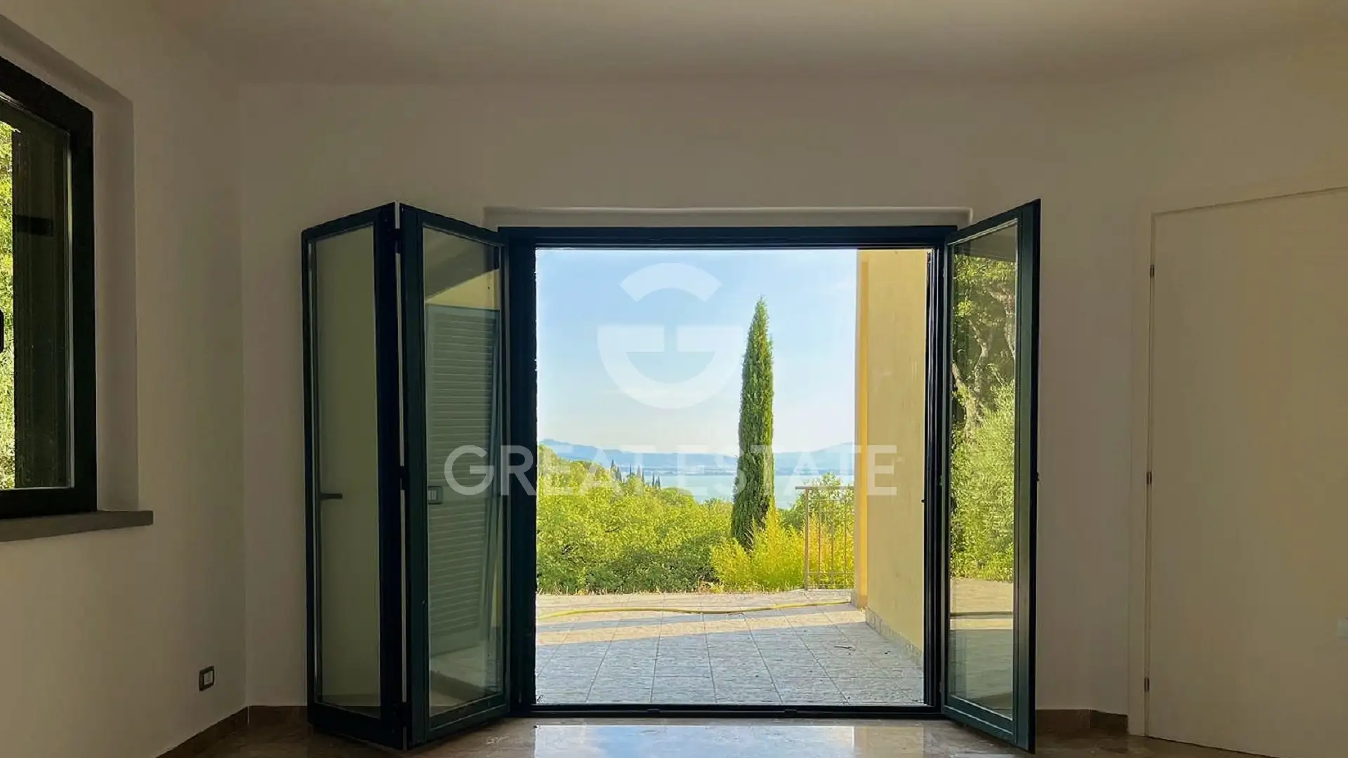 Villa 319m² in Italy, Perugia. Priced at 465000€ rent photo-15