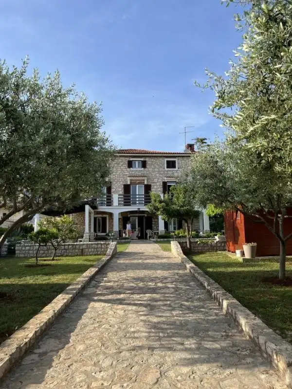 Villa 243m² in Croatia, Umag. Priced at 1500000€ rent photo-8