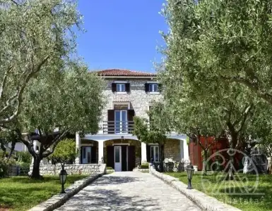 Buy in Croatia for 1500000€