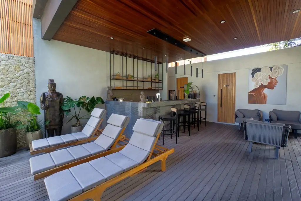 Flat 55m² in Indonesia, Bukit. Priced at 165000$ rent photo-4