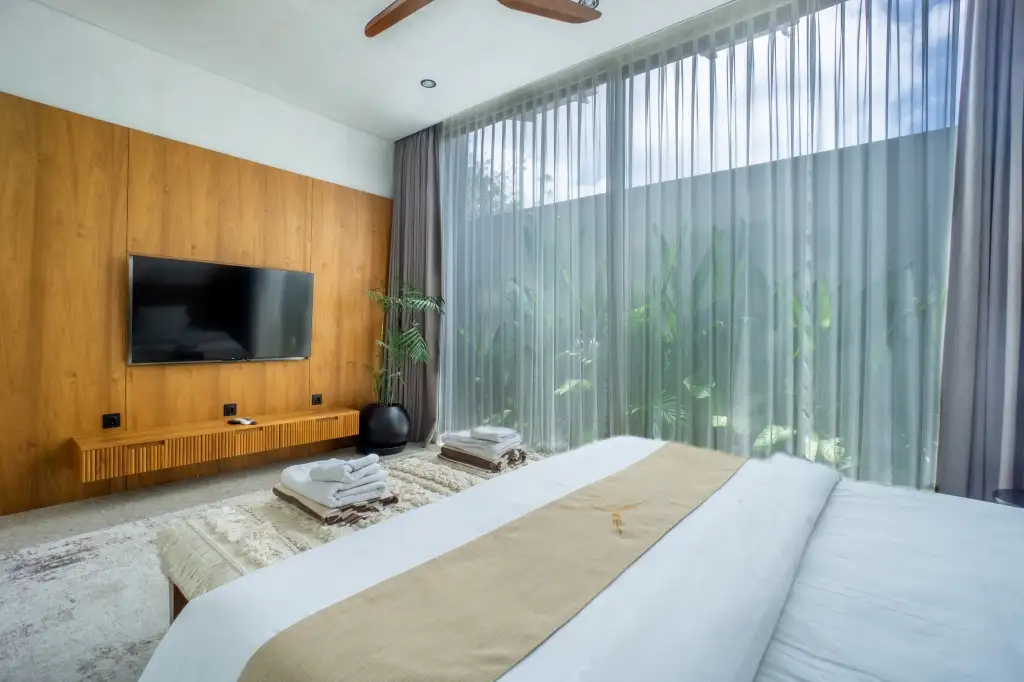 Flat 55m² in Indonesia, Bukit. Priced at 165000$ rent photo-9