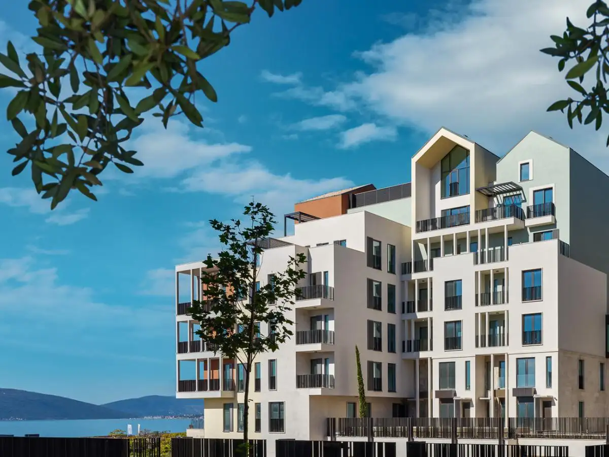 Flat 91m² in Montenegro, Porto Montenegro. Priced at 699000€ rent photo-1