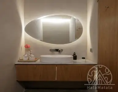 Rent in Indonesia for 49227$