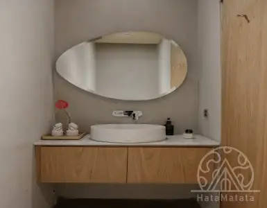 Rent in Indonesia for 34949$