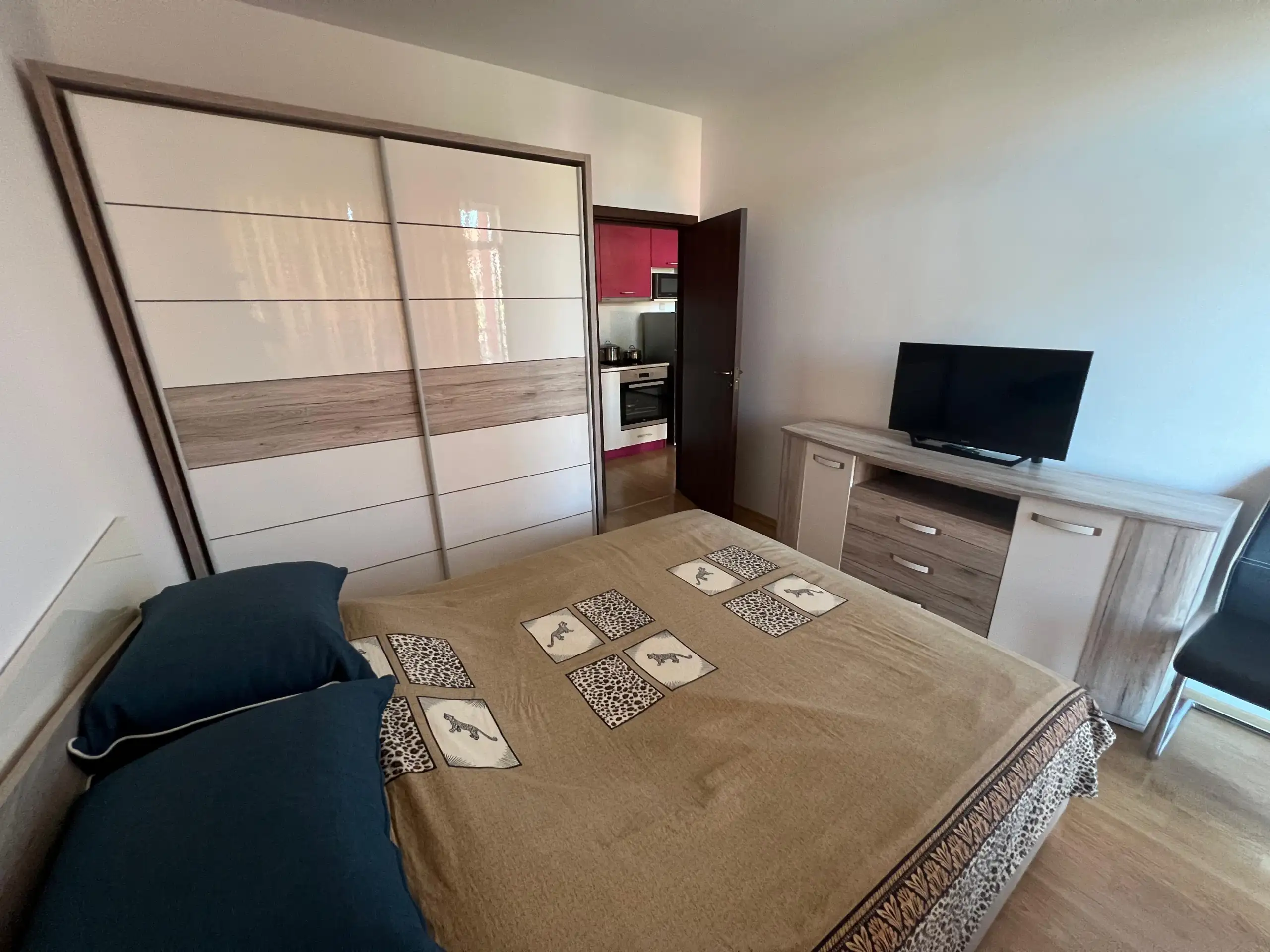 Flat 55m² in Bulgaria, Sunny Beach. Priced at 50500€ rent photo-3