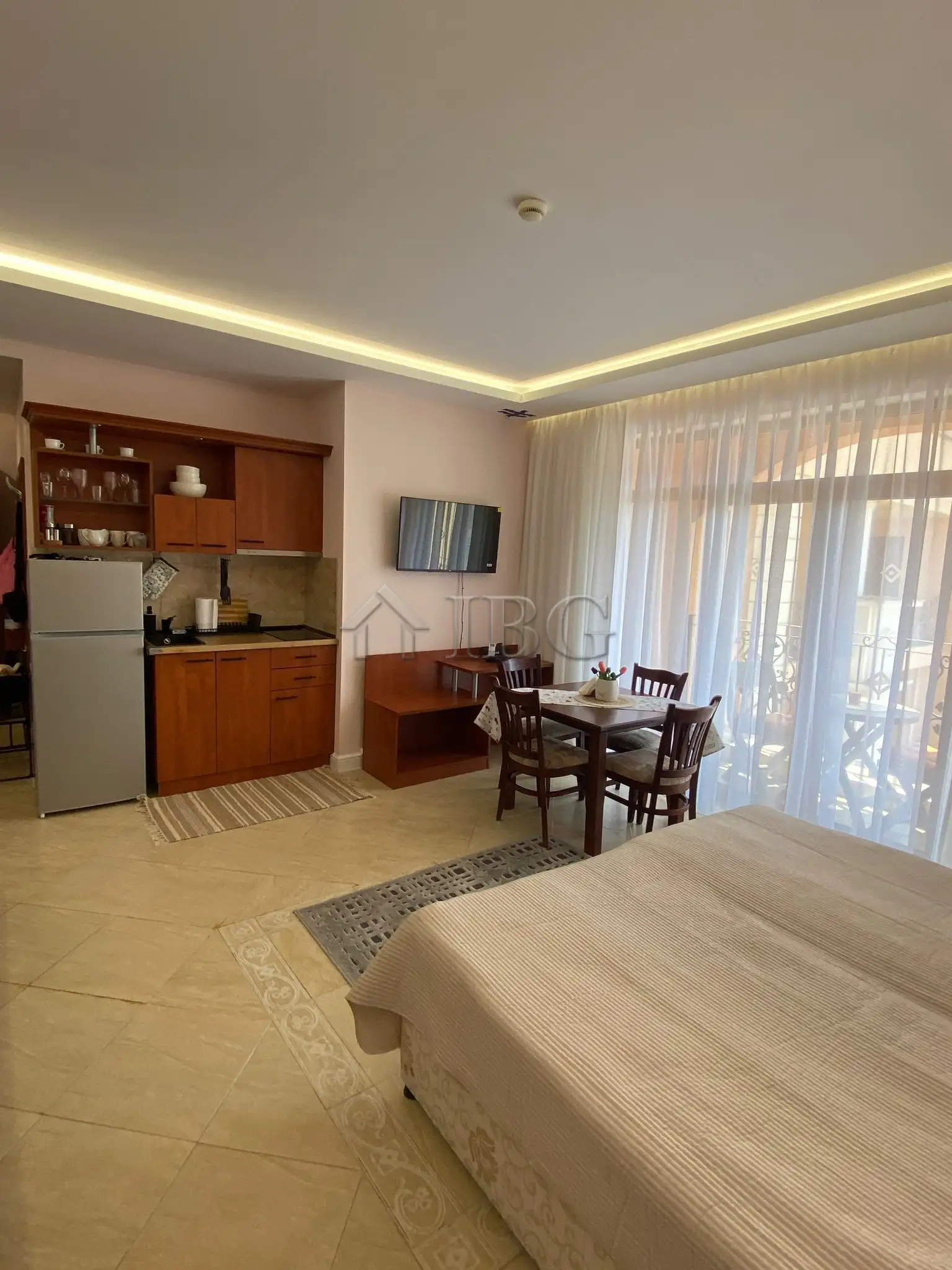 Flat 52m² in Bulgaria, Sunny Beach. Priced at 58900€ rent photo-2