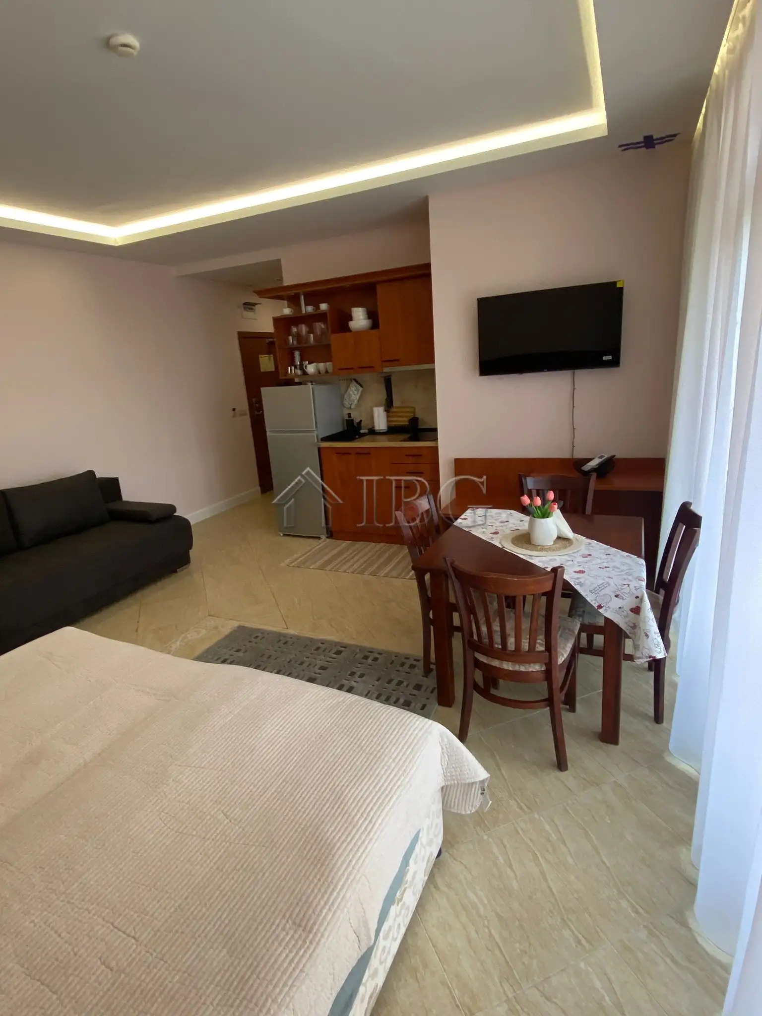 Flat 52m² in Bulgaria, Sunny Beach. Priced at 58900€ rent photo-6