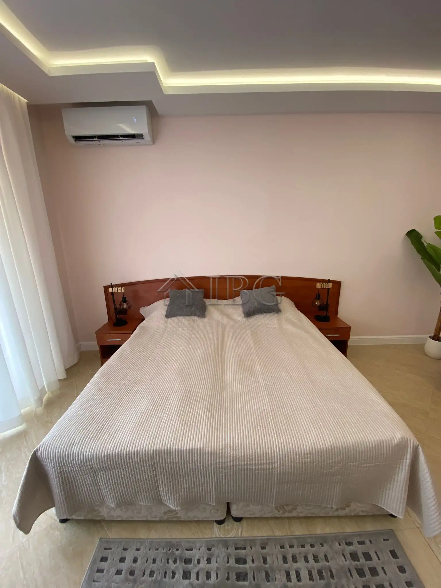 Flat 52m² in Bulgaria, Sunny Beach. Priced at 58900€ rent photo-10