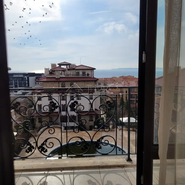 Flat 315m² in Bulgaria, Sveti Vlas. Priced at 625000€ rent photo-4