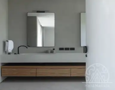 Rent in Indonesia for 39056$