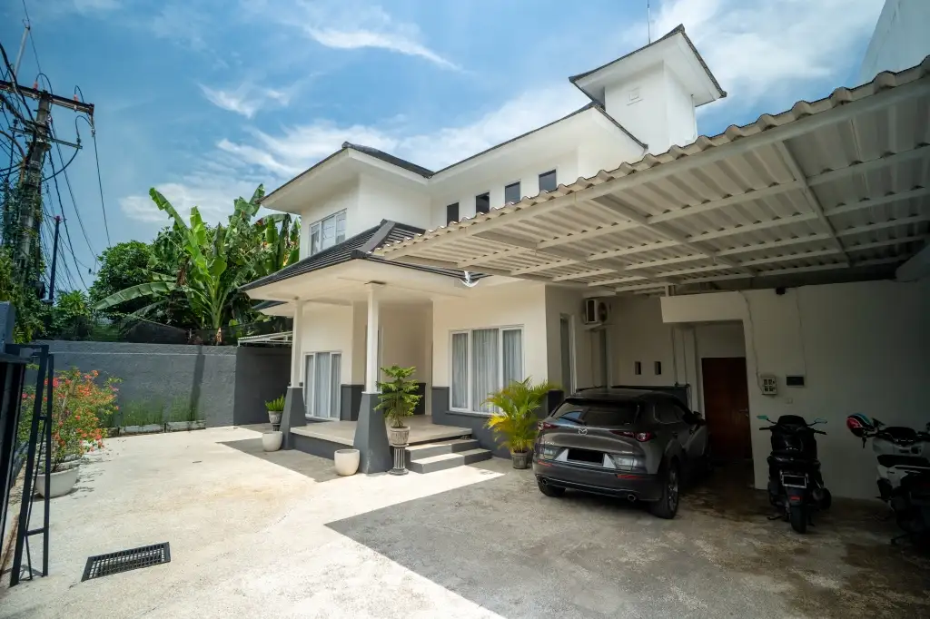 Villa 221m² in Indonesia, Sanur. Priced at 23500$ rent photo-1