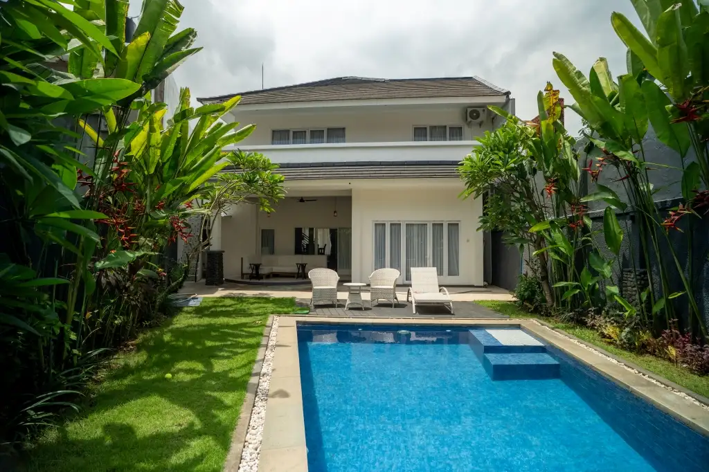 Villa 221m² in Indonesia, Sanur. Priced at 23500$ rent photo-26