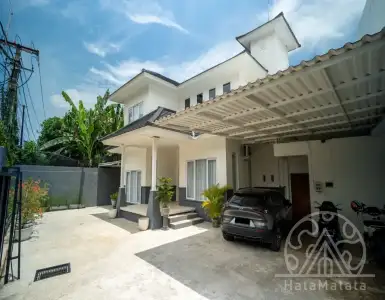 Rent in Indonesia for 23500$