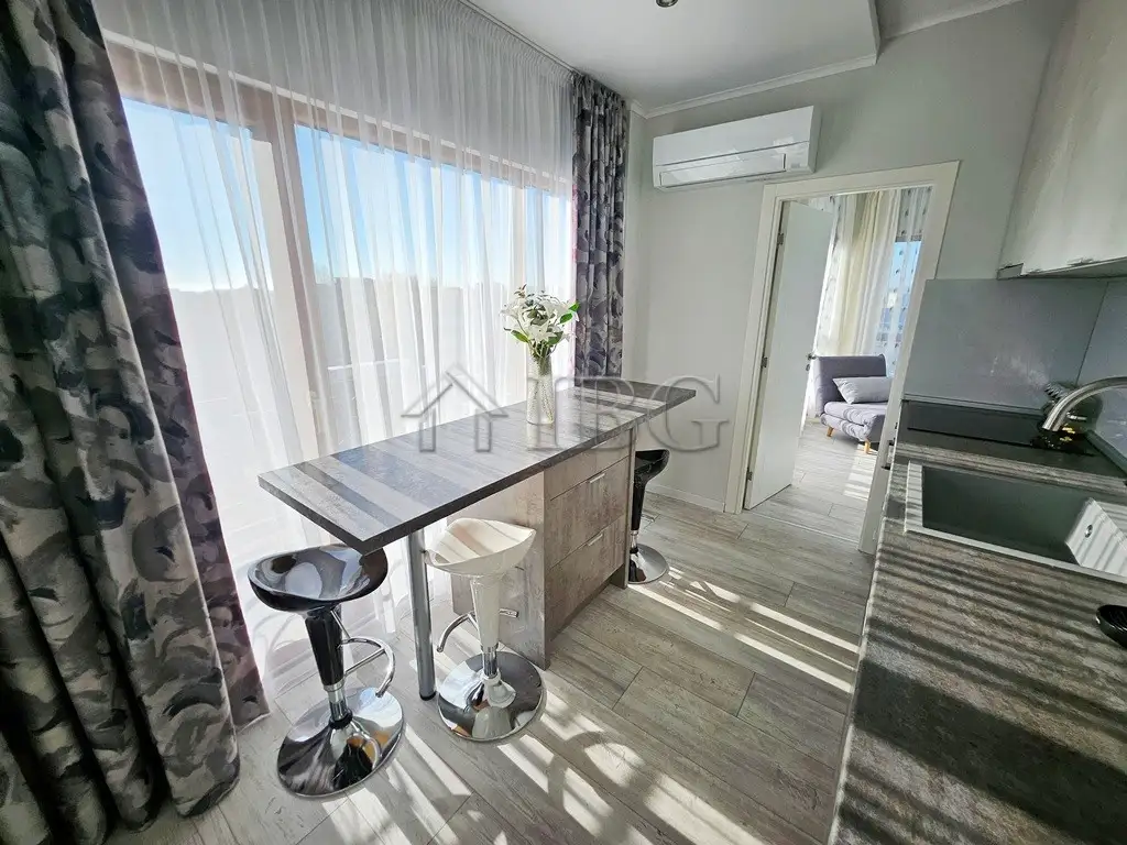 Flat 72m² in Bulgaria, Sunny Beach. Priced at 99700€ rent photo-12