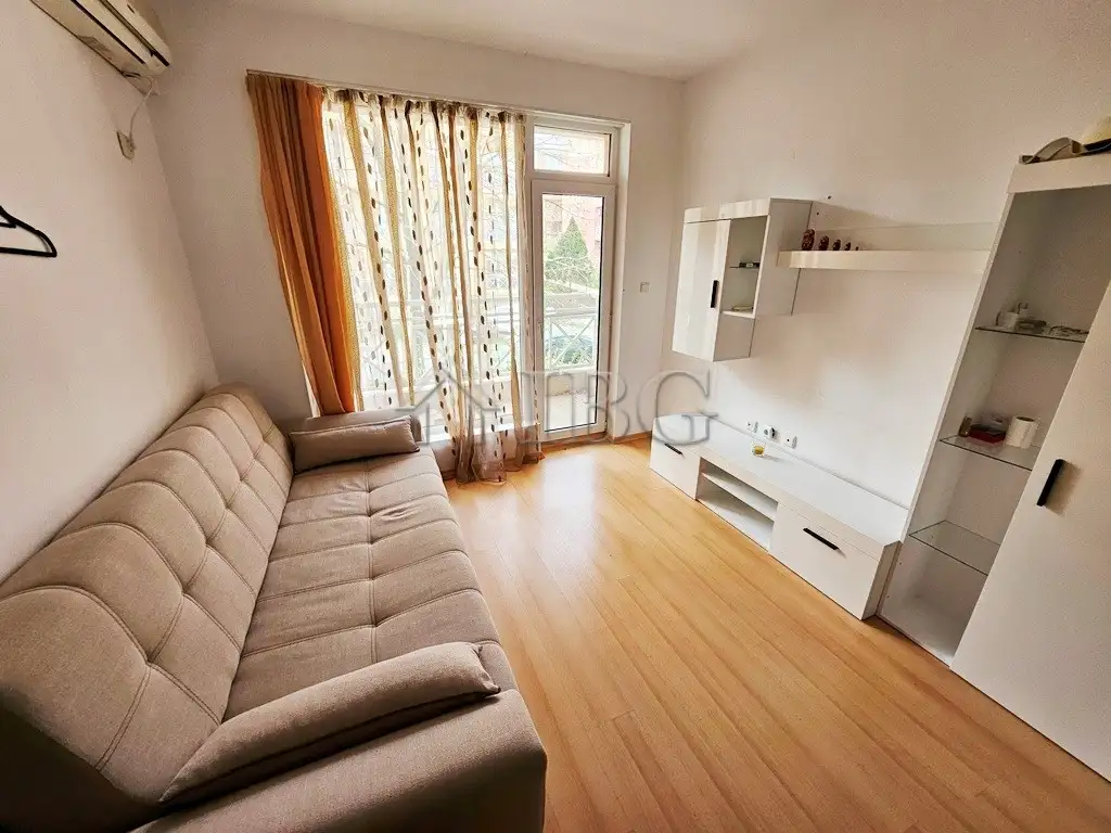 Flat 28m² in Bulgaria, Sunny Beach. Priced at 36500€ rent photo-1