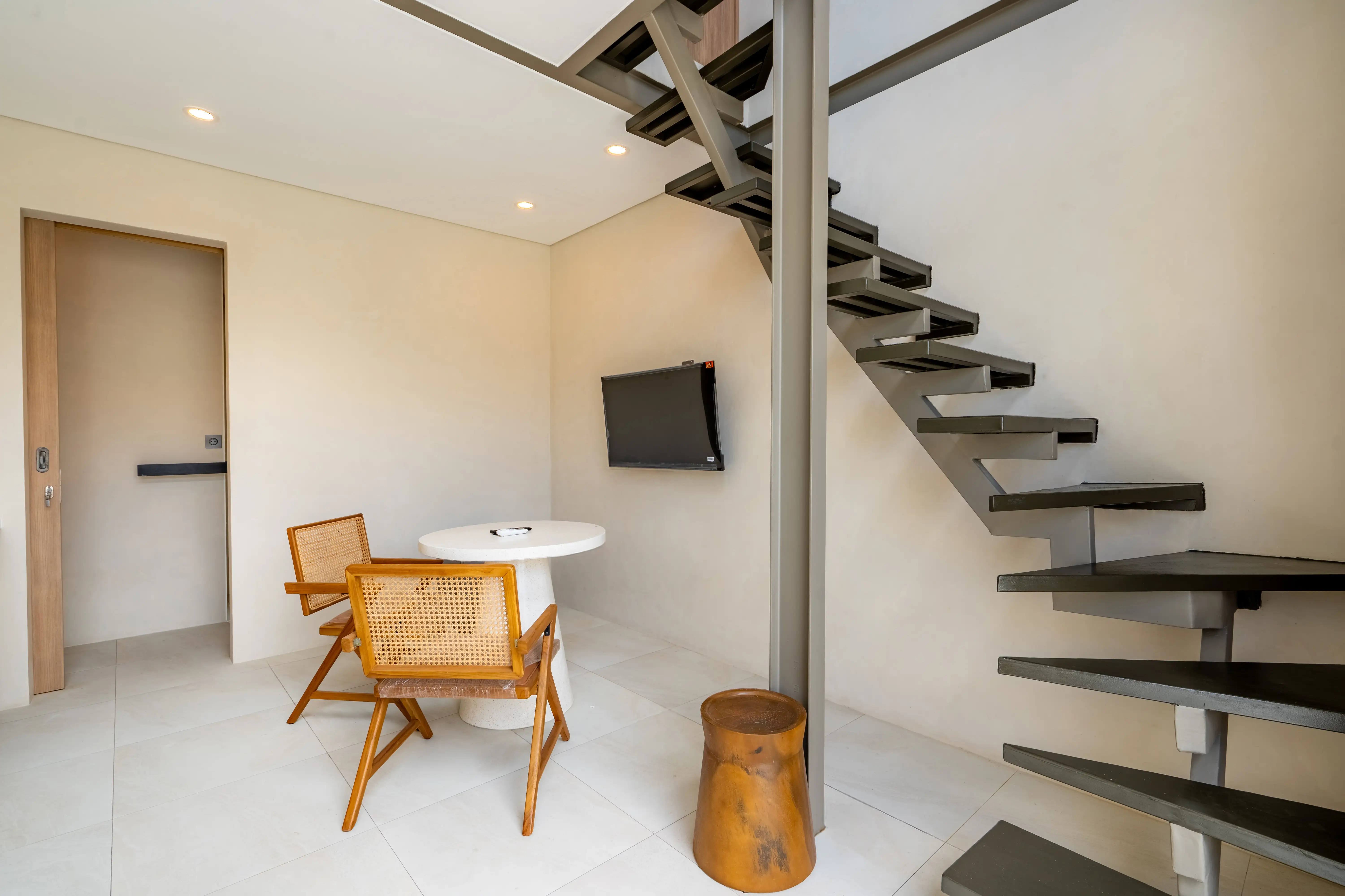 Villa 30m² in Indonesia, Canggu. Priced at 13300$ rent photo-2