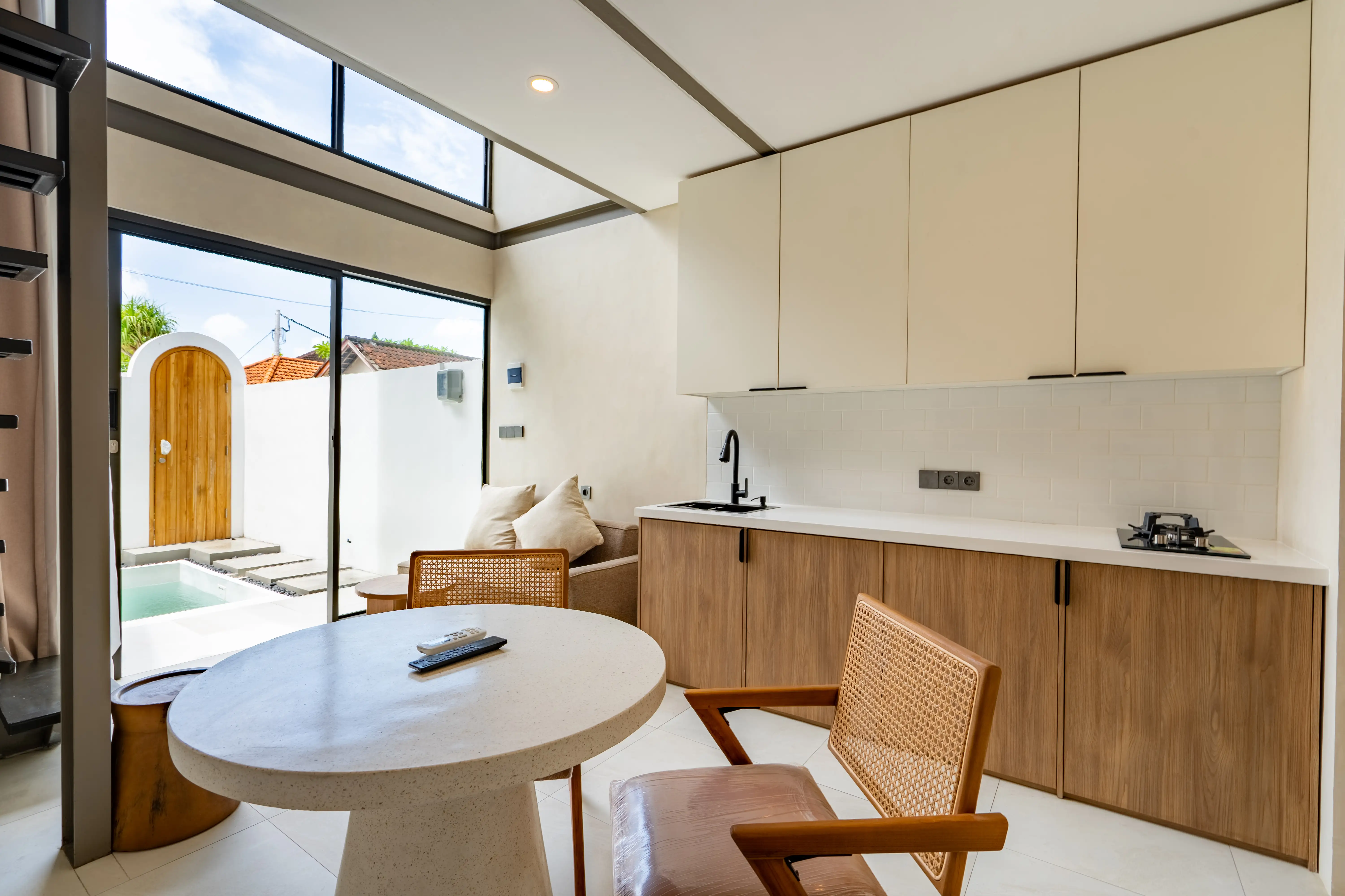 Villa 30m² in Indonesia, Canggu. Priced at 13300$ rent photo-12