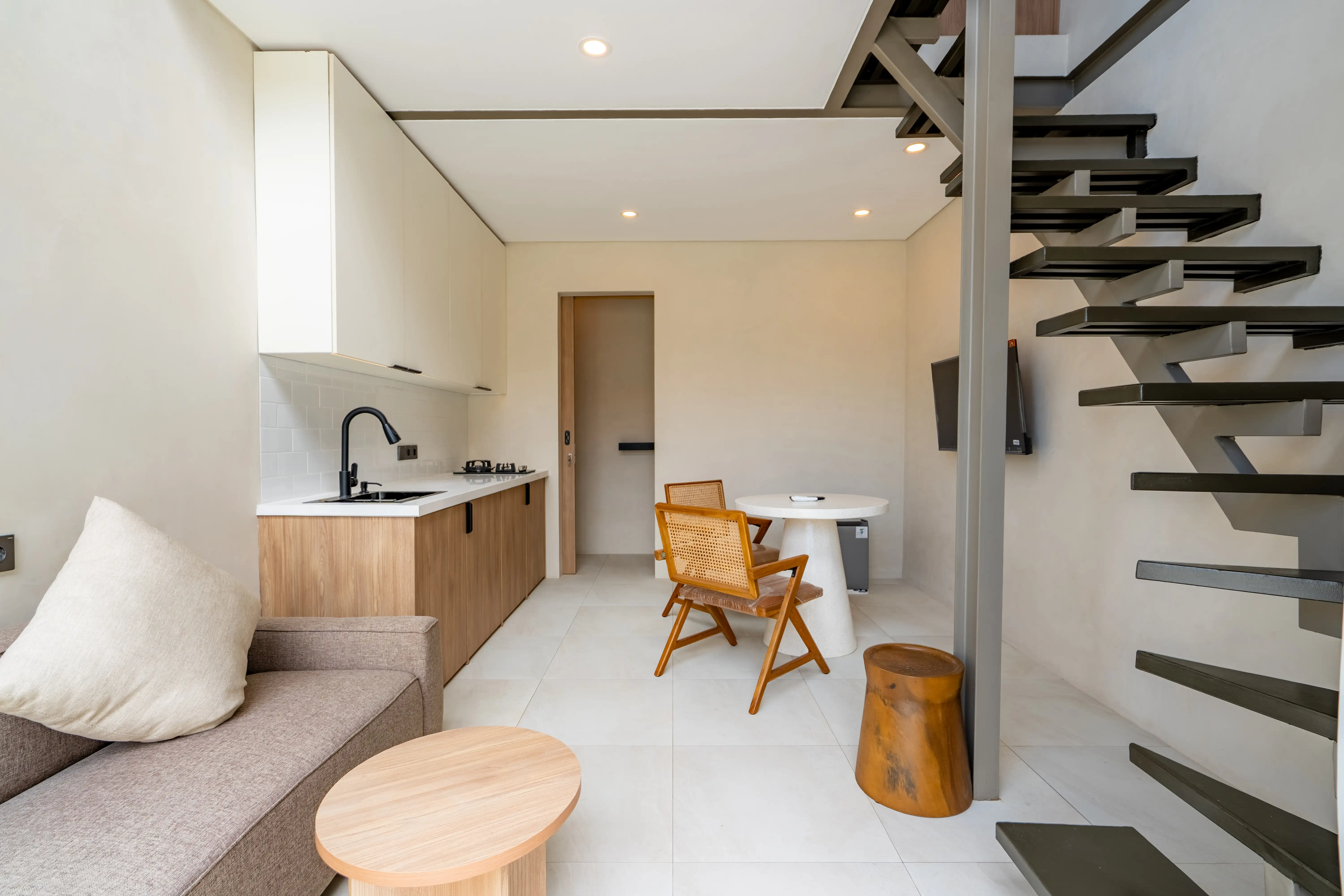 Villa 30m² in Indonesia, Canggu. Priced at 13300$ rent photo-13