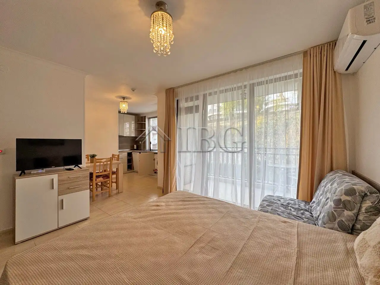 Flat 37m² in Bulgaria, Sveti Vlas. Priced at 80800€ rent photo-12