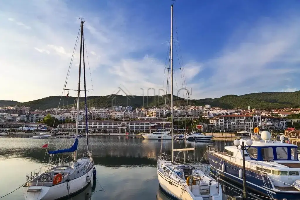 Flat 37m² in Bulgaria, Sveti Vlas. Priced at 80800€ rent photo-17