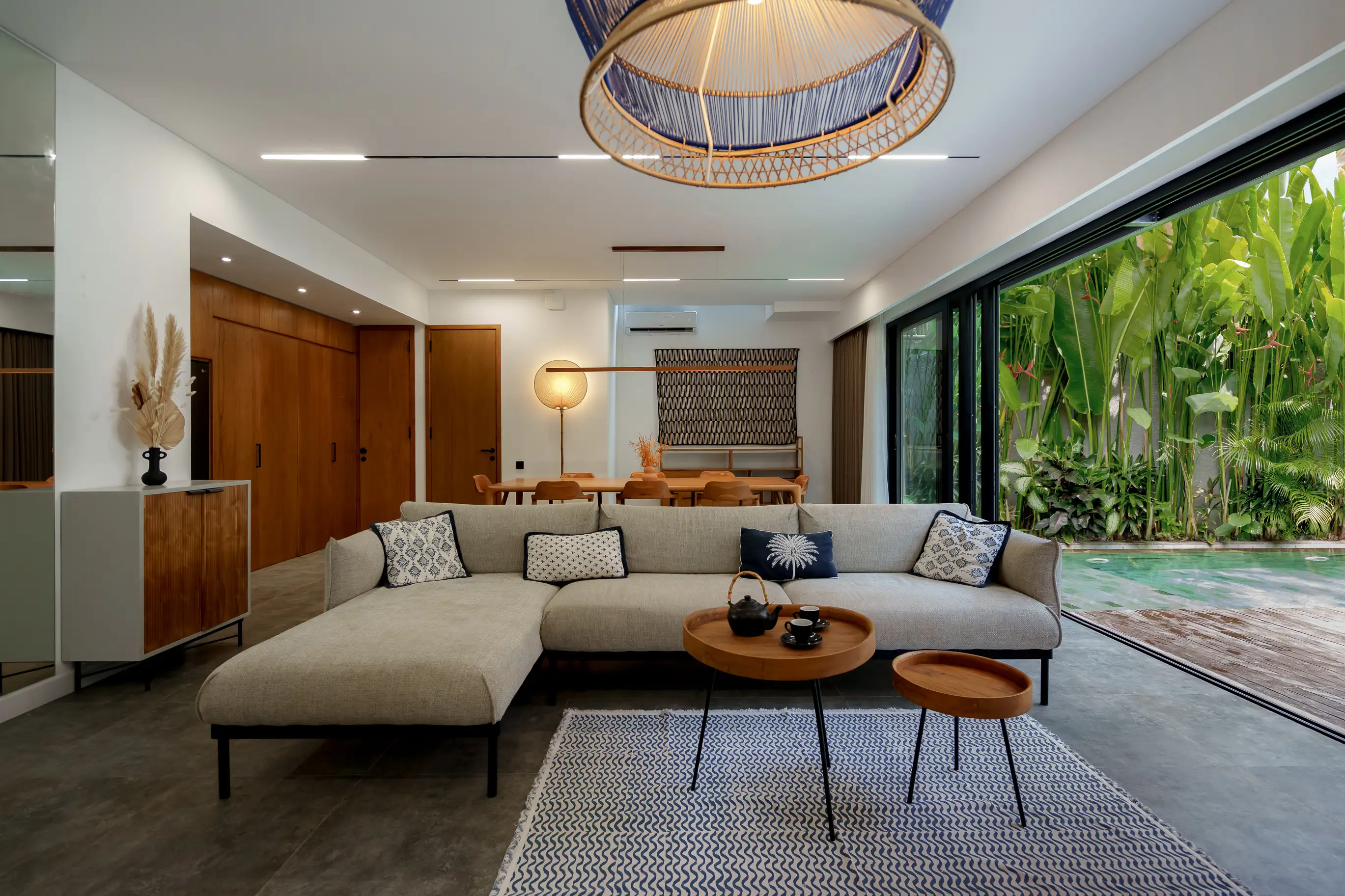 Villa 280m² in Indonesia, Canggu. Priced at 650000$ rent photo-20