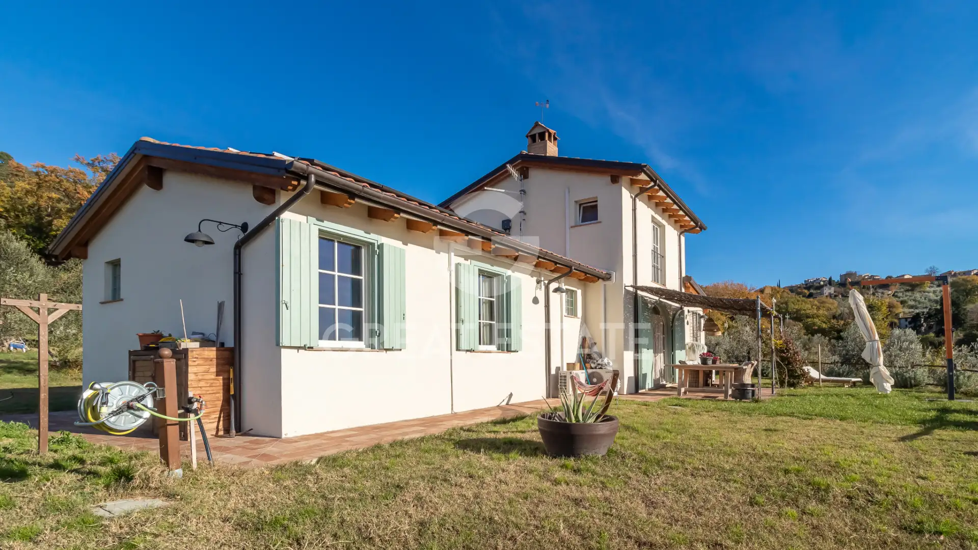 House 171m² in Italy, Terney. Priced at 480000€ rent photo-4