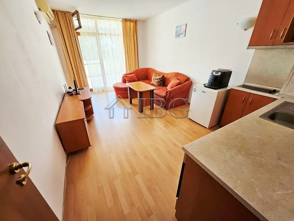 Flat 70m² in Bulgaria, Sunny Beach. Priced at 74900€ rent photo-2