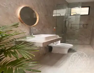 Rent in Indonesia for 17975$