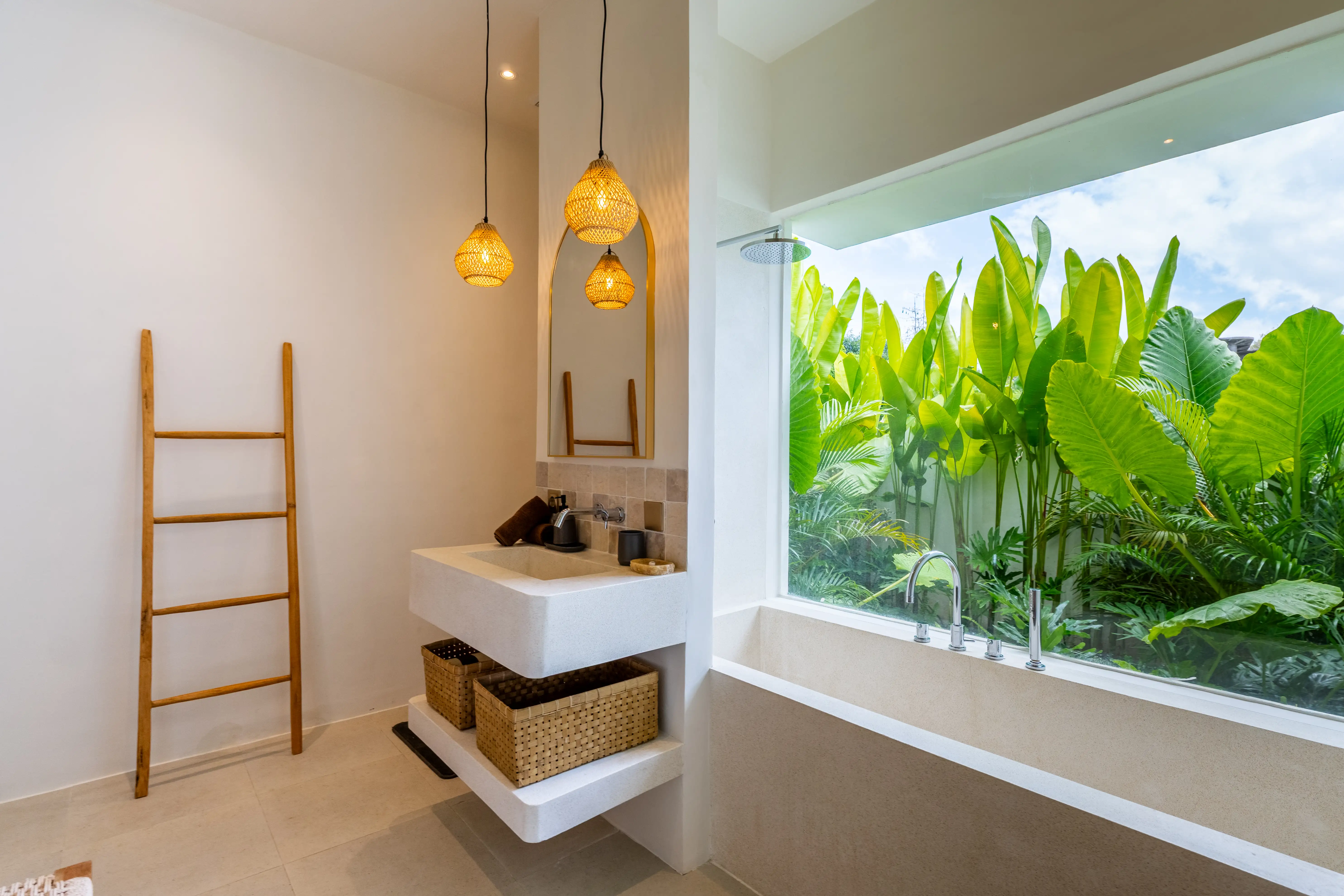 Villa 75m² in Indonesia, Bukit. Priced at 175000$ rent photo-5