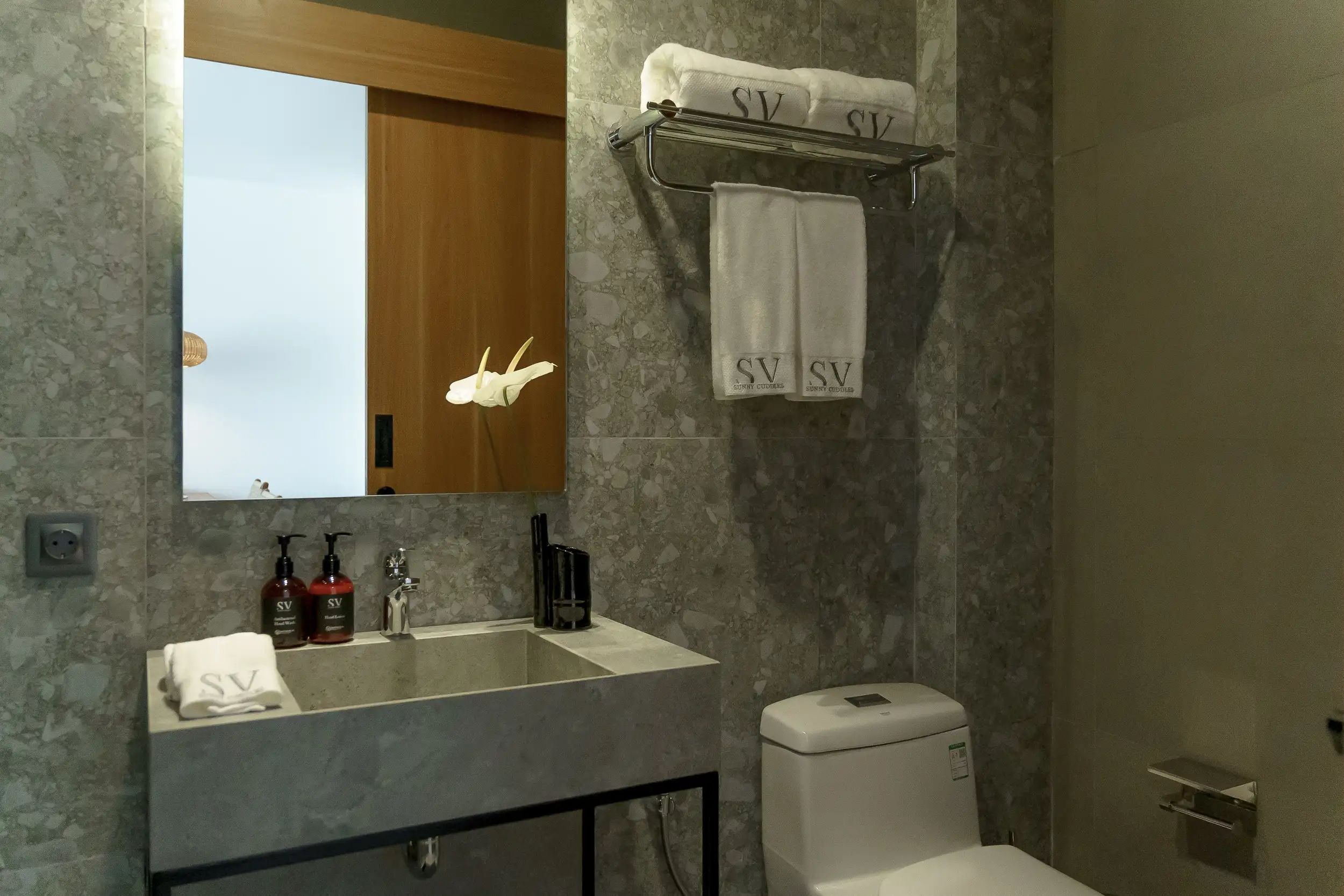 Flat 45m² in Indonesia, Canggu. Priced at 150000$ rent photo-4